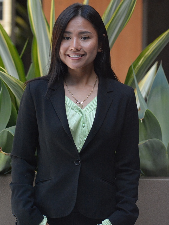 Quynn Hoang